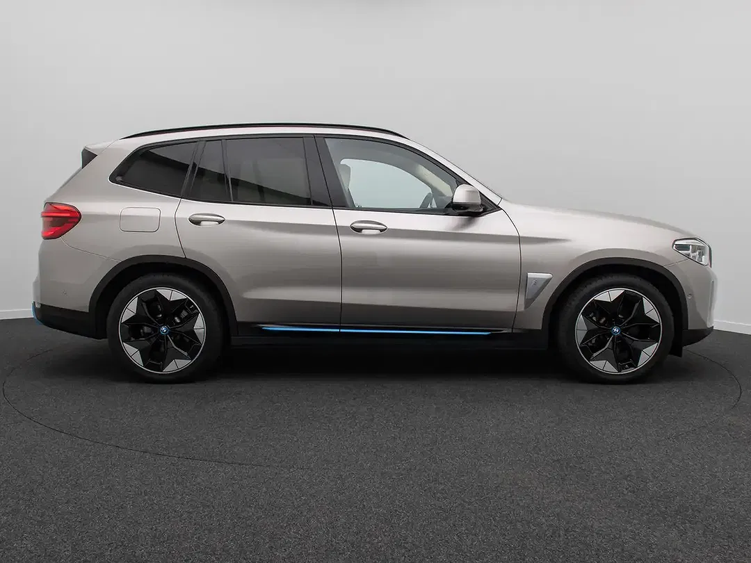BMW X3 - Thumbnail 5