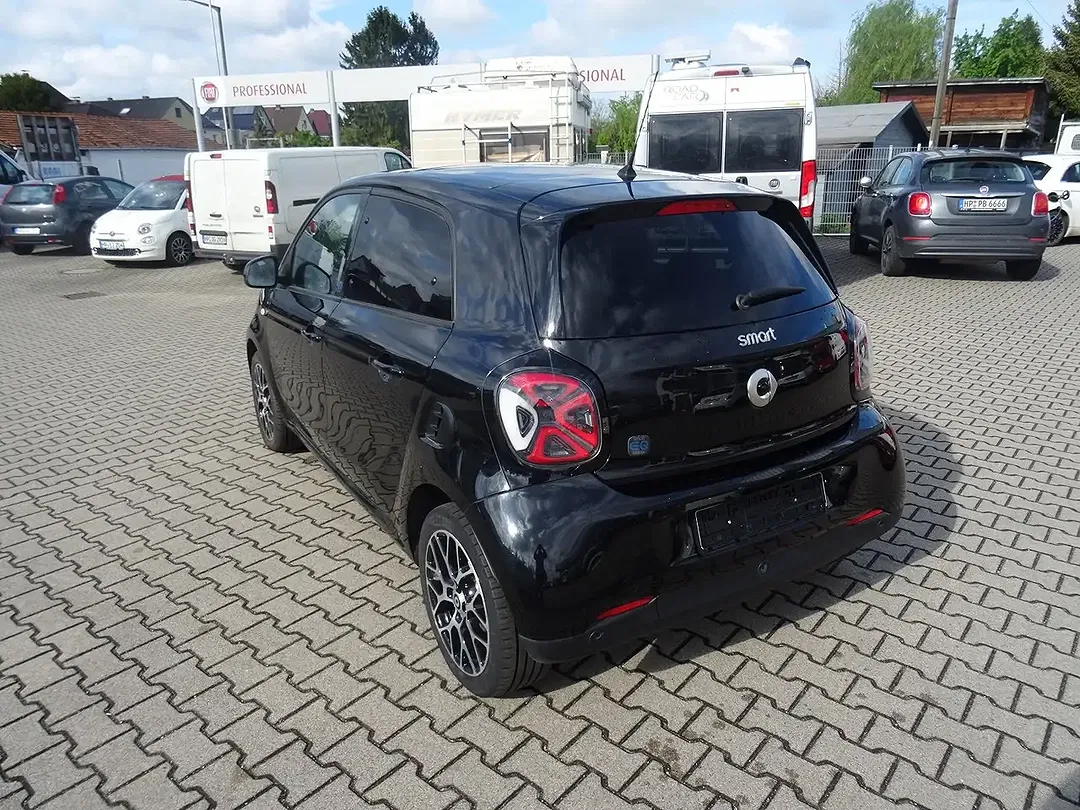 smart forFour - Thumbnail 3