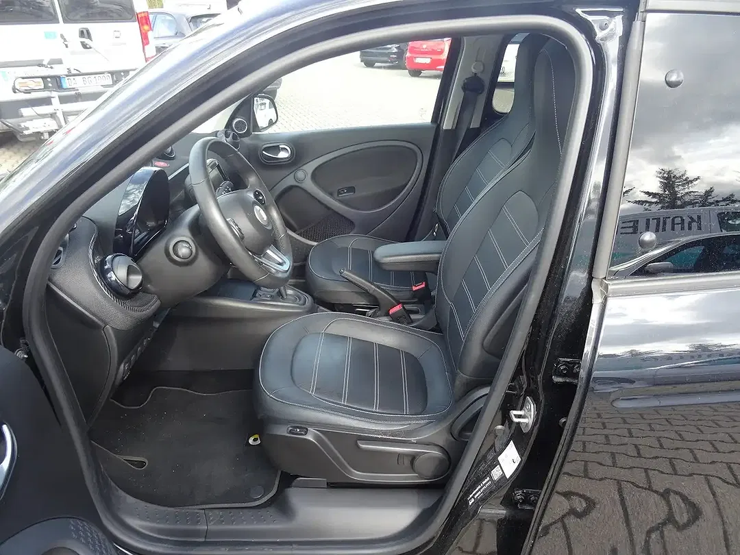 smart forFour - Thumbnail 5