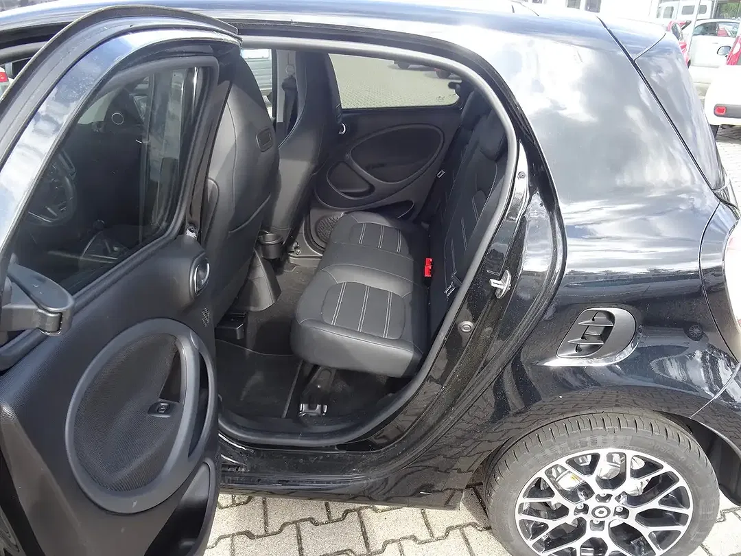 smart forFour - Thumbnail 6