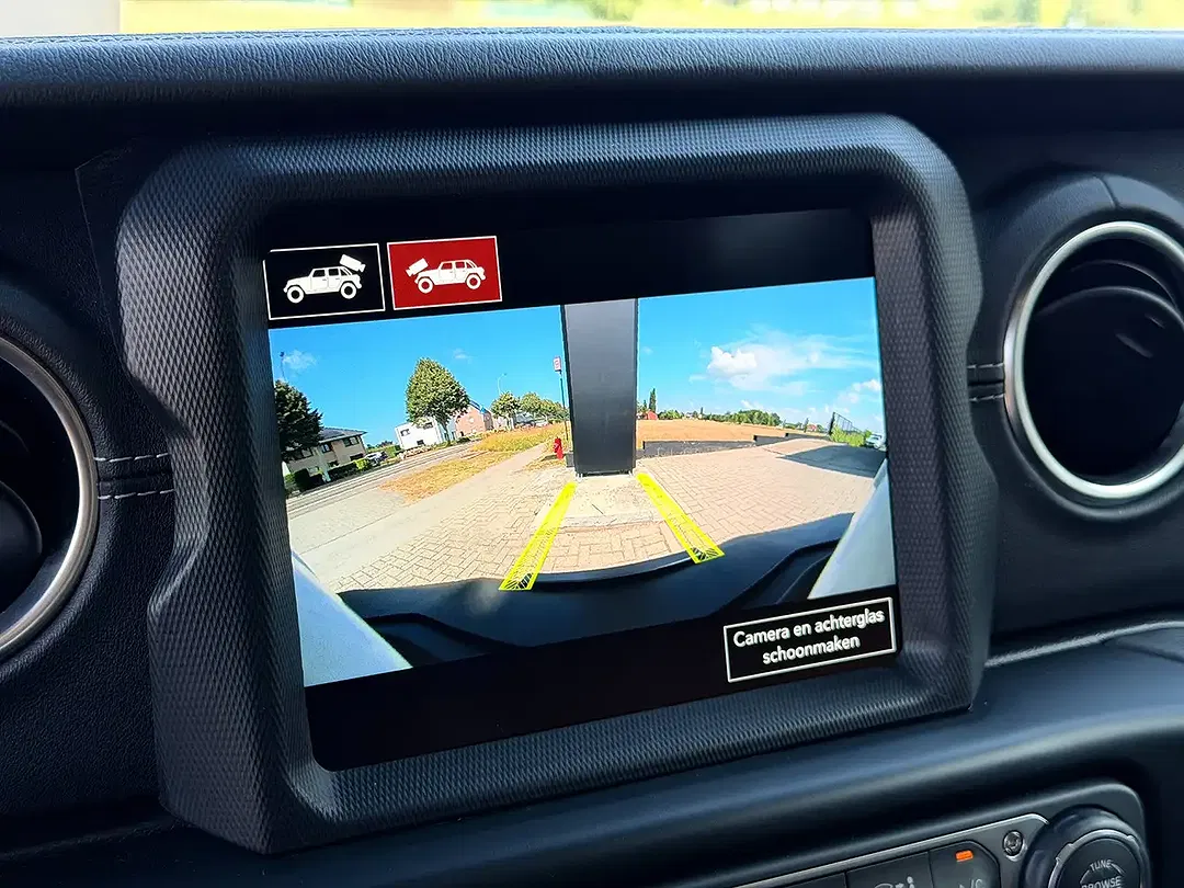 Jeep Wrangler 2.0 PHEV Turbo 4xe Sahara - Thumbnail 12