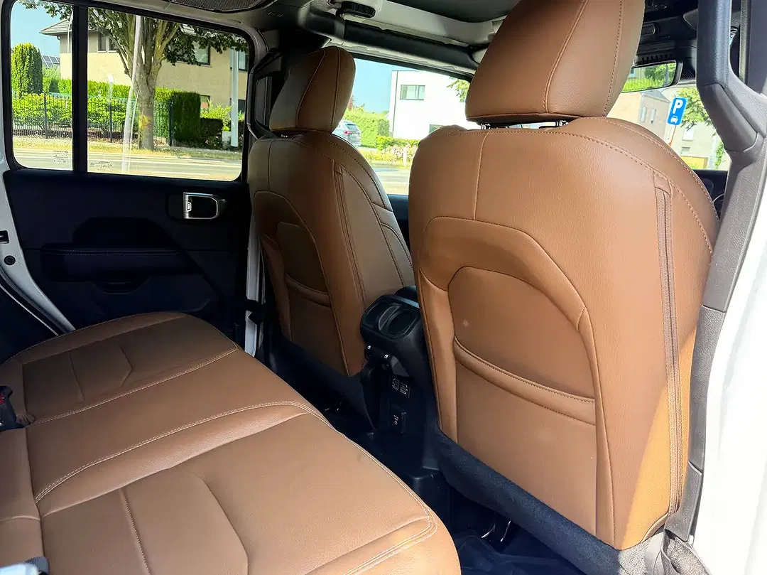 Jeep Wrangler 2.0 PHEV Turbo 4xe Sahara - Thumbnail 21