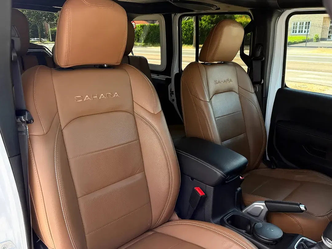 Jeep Wrangler 2.0 PHEV Turbo 4xe Sahara - Thumbnail 23