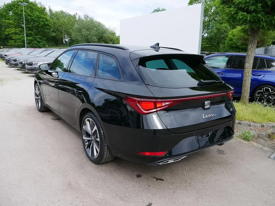 SEAT Leon 2.0 TDI DSG FR - Thumbnail 4