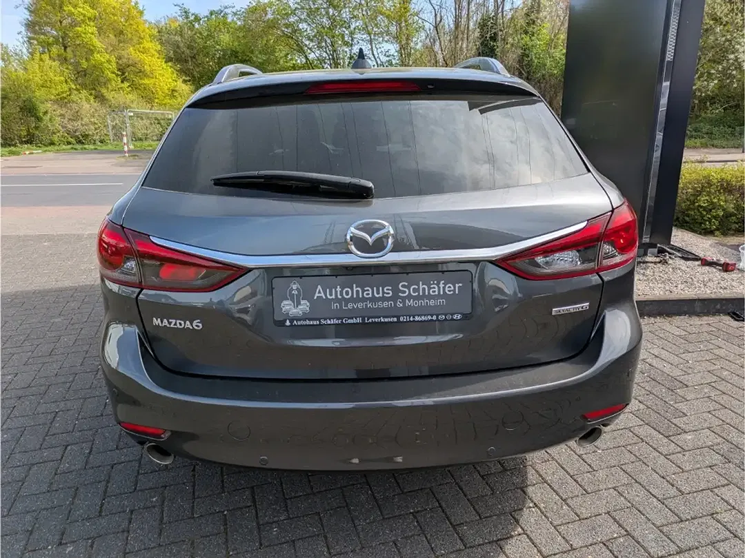 Mazda 6 - Thumbnail 4