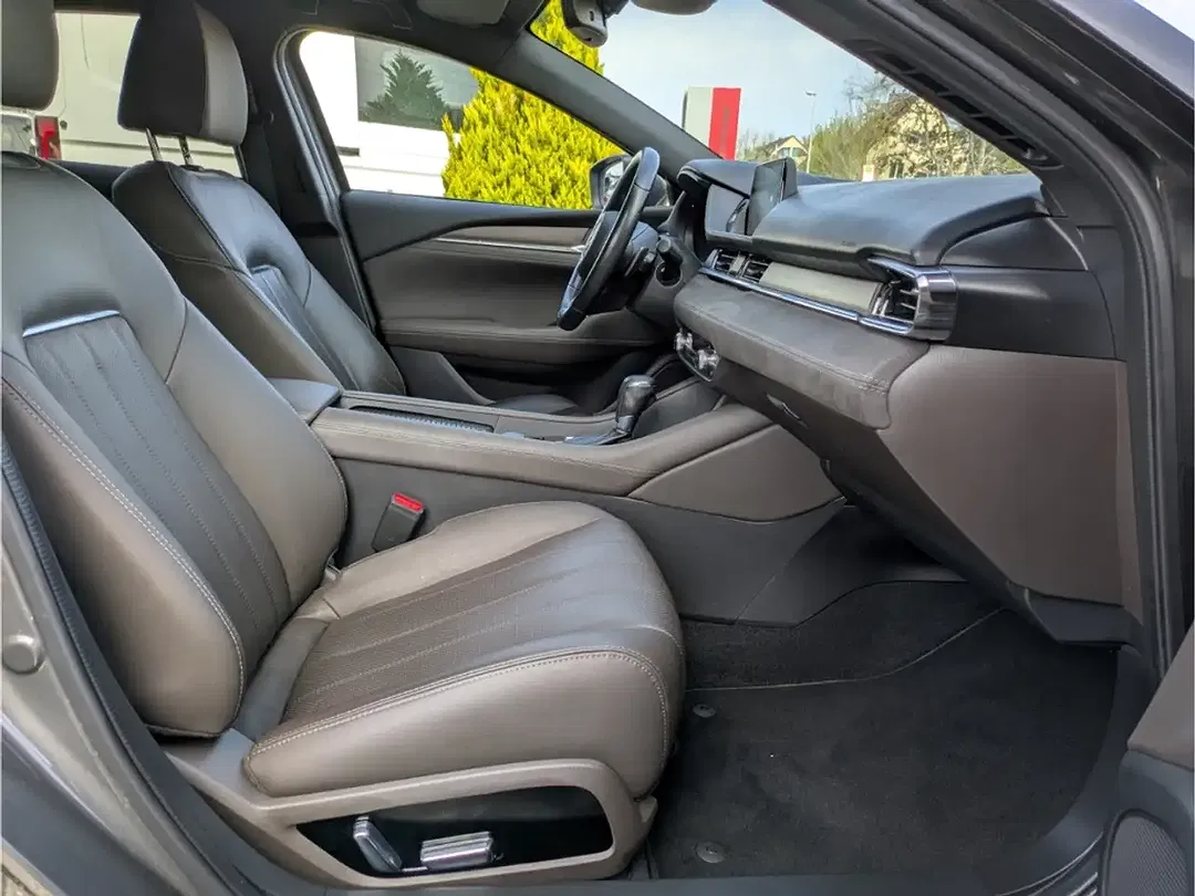 Mazda 6 - Thumbnail 5
