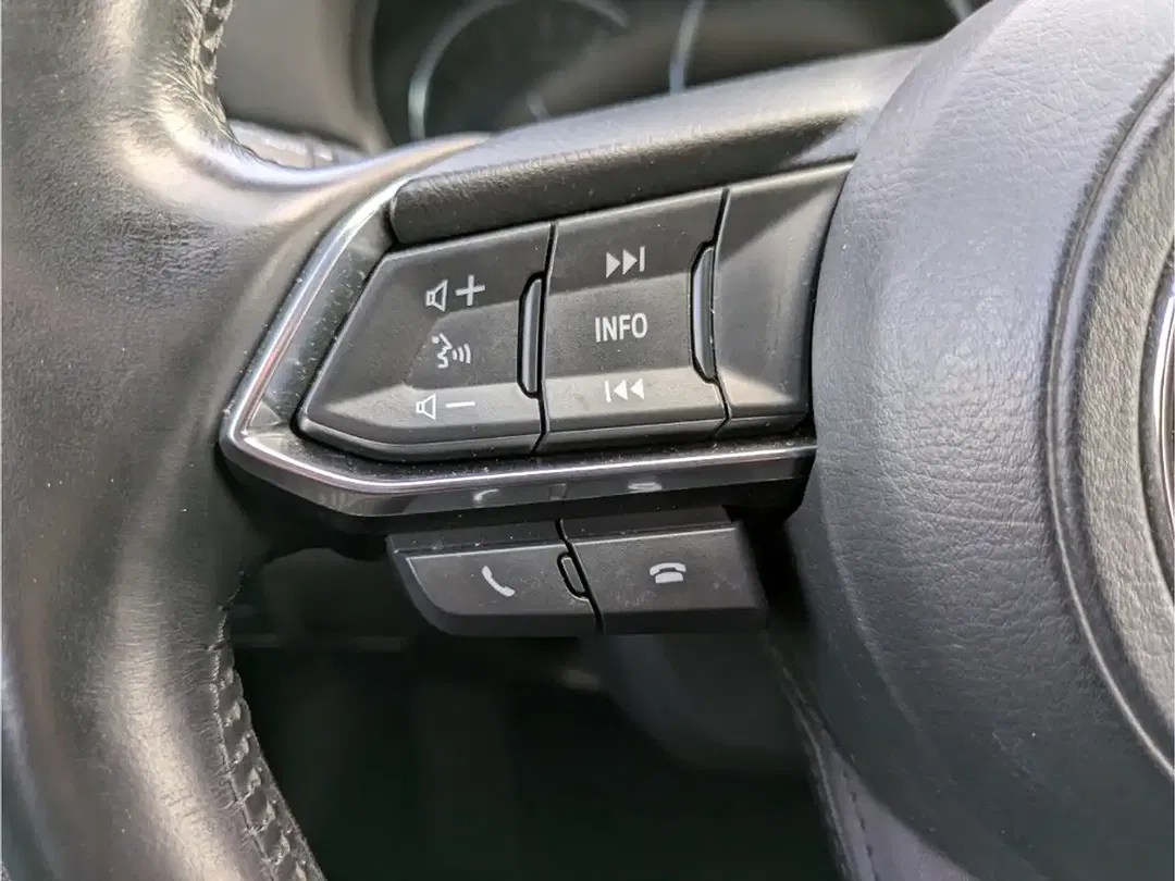 Mazda 6 - Thumbnail 9