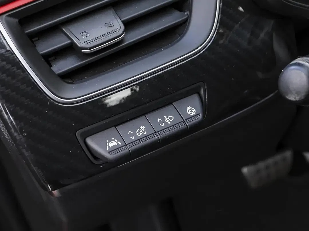 Renault Arkana TCe EDC RS Line - Thumbnail 9