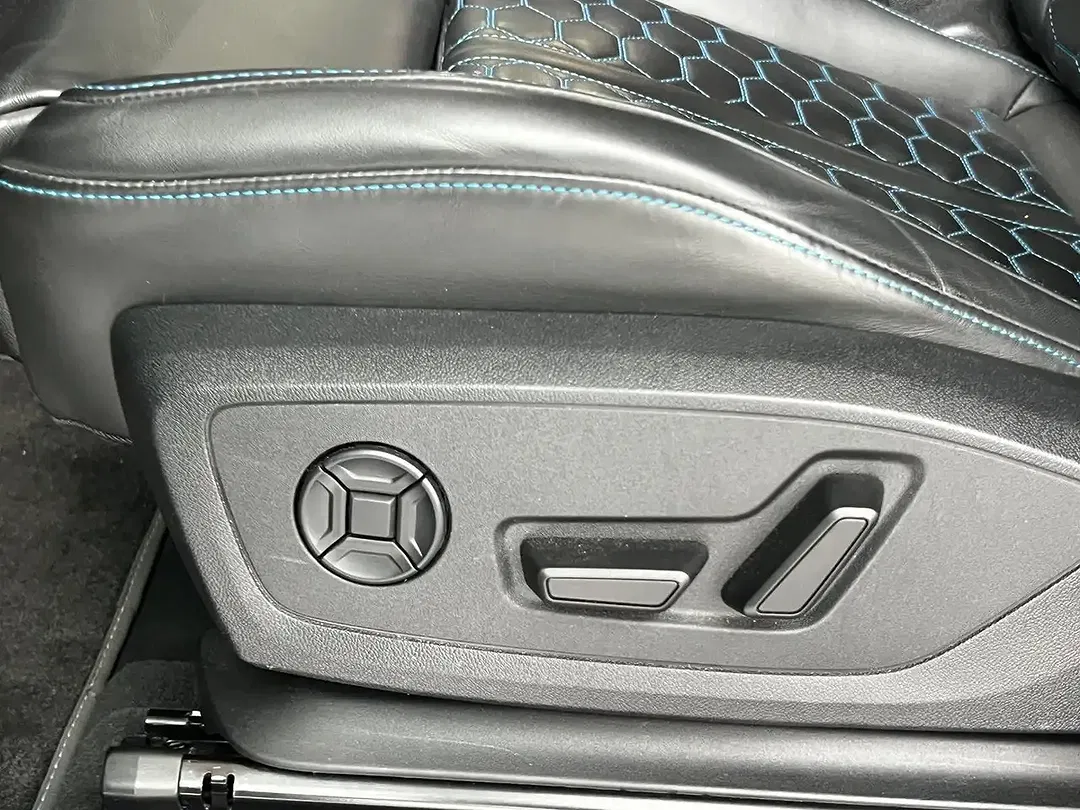 Audi RS Q3 2.5 TFSI quattro - Thumbnail 10