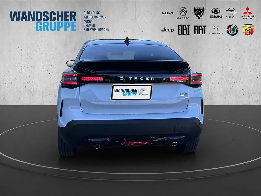 Citroen C4 1.2 PureTech Max - Thumbnail 4
