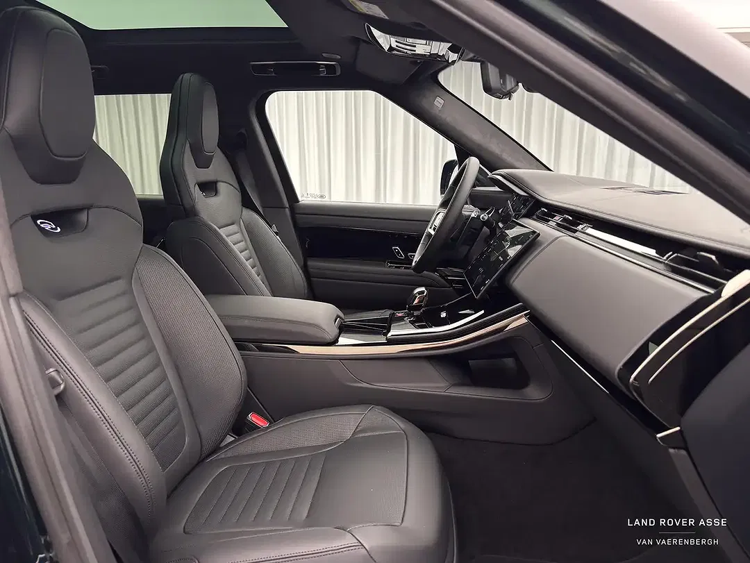 Land Rover Range Rover Sport P635 4x4 SV - Thumbnail 3