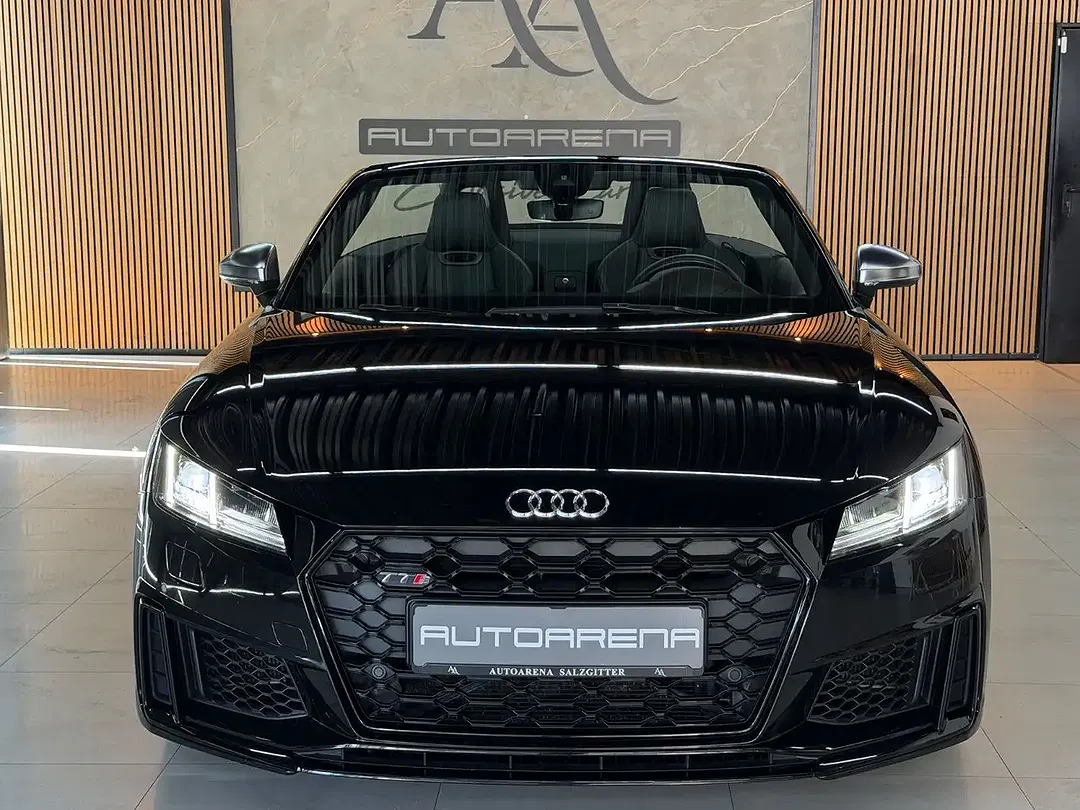 Audi TT quattro Roadster - Thumbnail 5