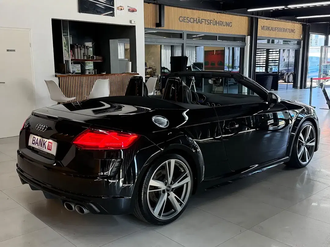 Audi TT quattro Roadster - Thumbnail 7