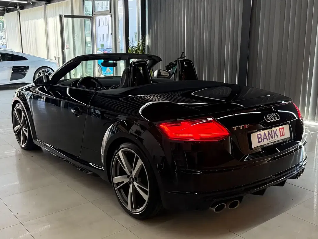 Audi TT quattro Roadster - Thumbnail 9