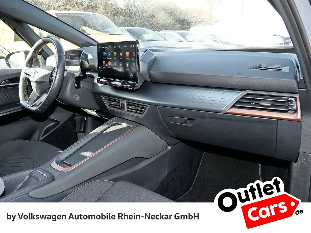 CUPRA Born - Thumbnail 12