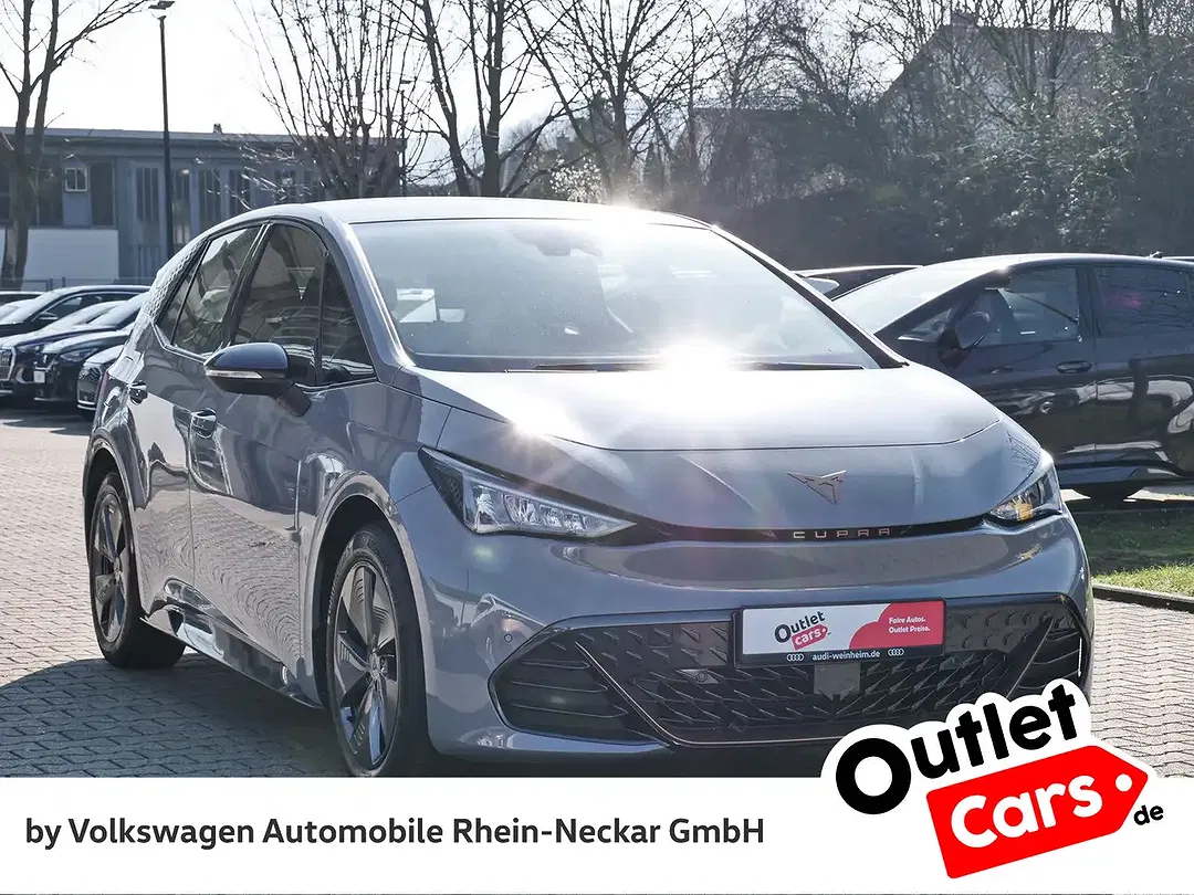 CUPRA Born - Thumbnail 3