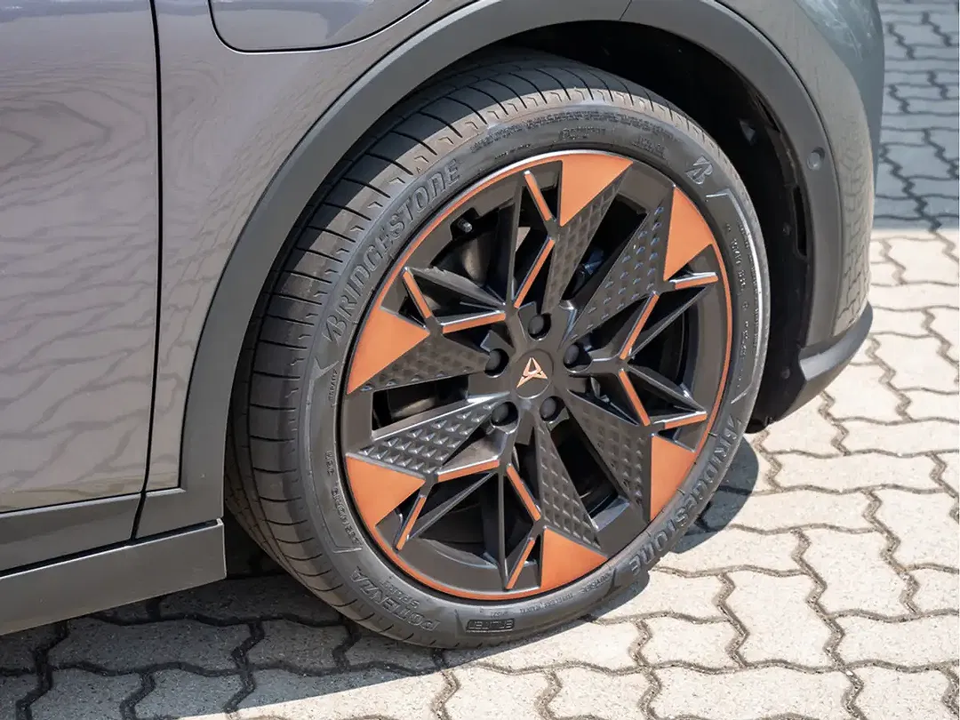 CUPRA Raval Endurance Edition Plus - Thumbnail 5