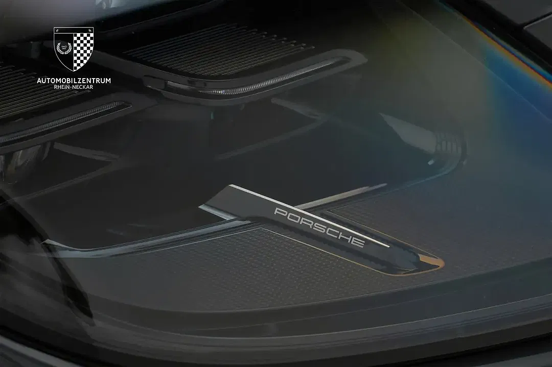Porsche Panamera GTS - Thumbnail 11