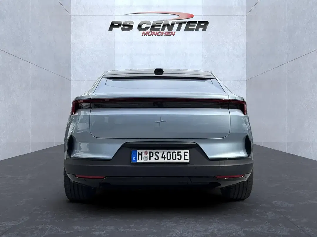 Polestar 4 - Thumbnail 7