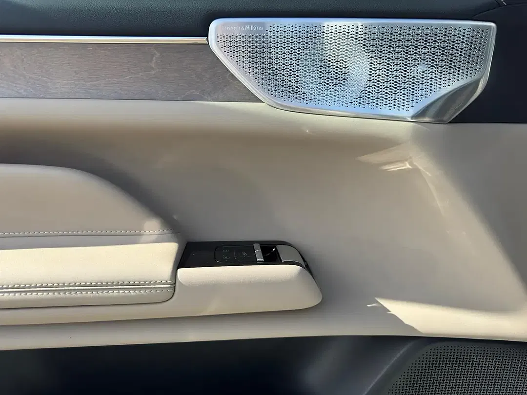 Volvo ES90 Single Motor Extended Range Ultra - Thumbnail 10