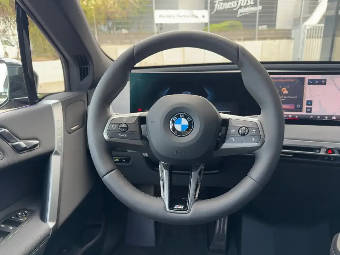 BMW iX xDrive - Thumbnail 10