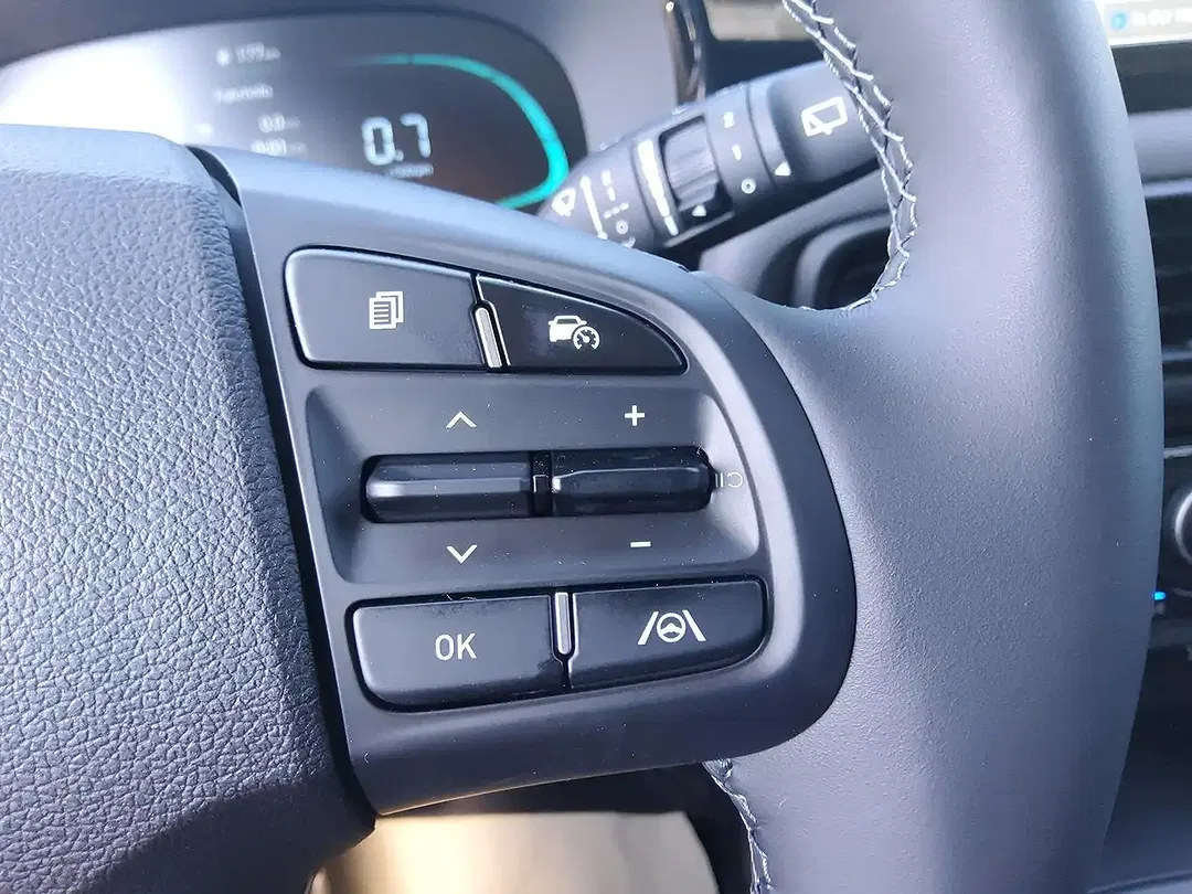Hyundai i10 1.0 GDI Trend - Thumbnail 13