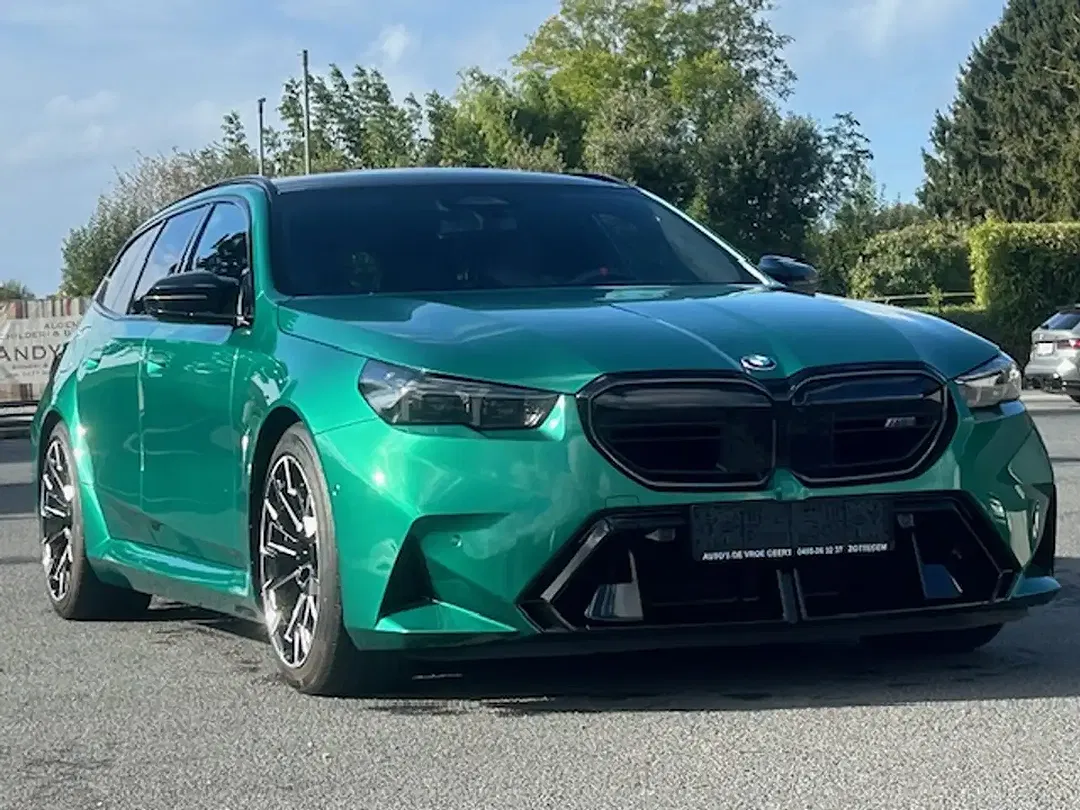 BMW M5 PHEV Touring - foto 1