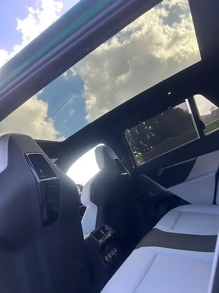 BMW M5 PHEV Touring - foto 15