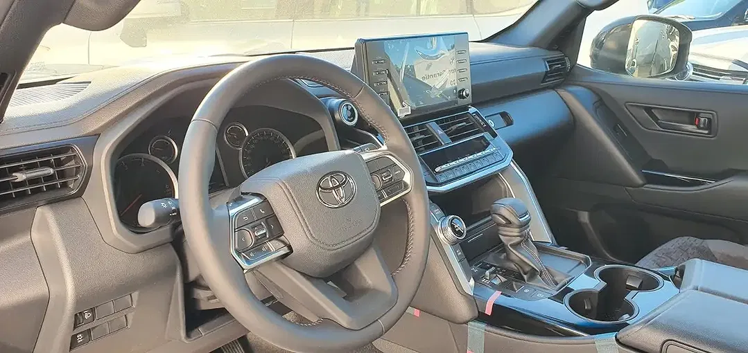 Toyota Land Cruiser Elegance - Thumbnail 13