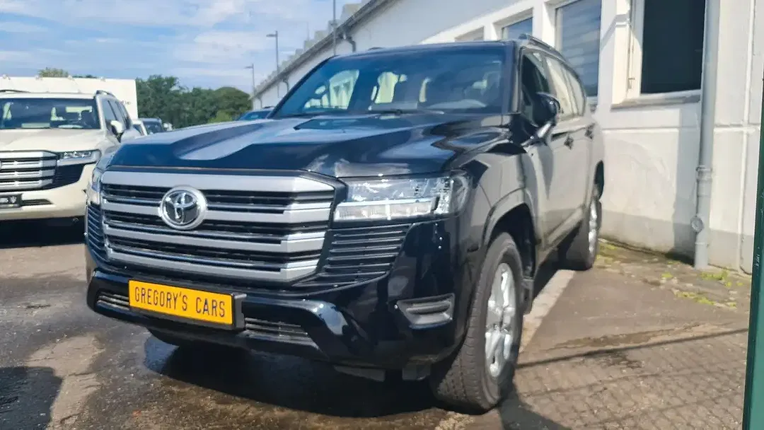 Toyota Land Cruiser Elegance - Thumbnail 4