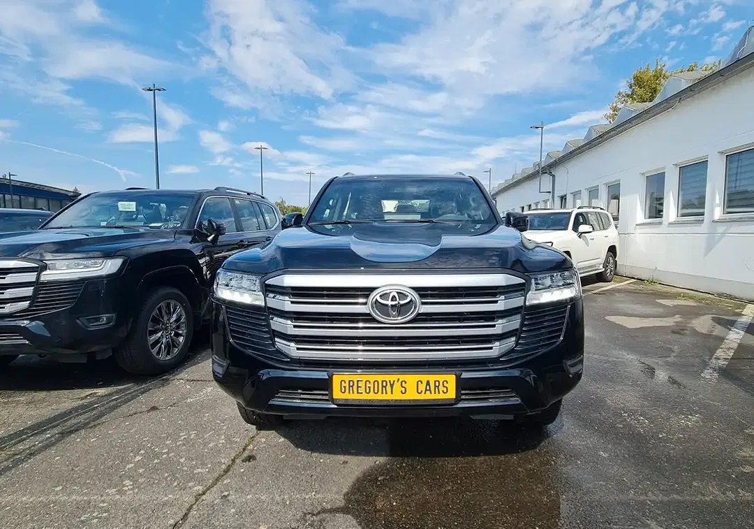 Toyota Land Cruiser Elegance - Thumbnail 5