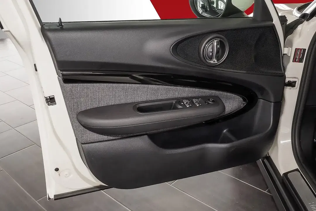 MINI Cooper Clubman D - Thumbnail 7