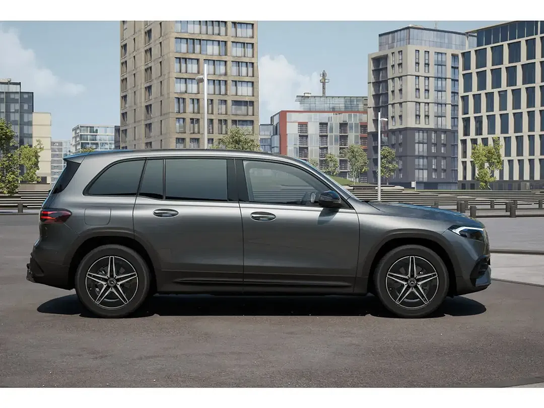 Mercedes-Benz EQB 300 4MATIC AMG Sport Night - Thumbnail 8