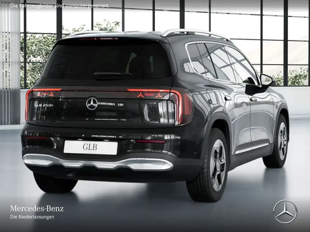 Mercedes-Benz GLB 250 - Thumbnail 4