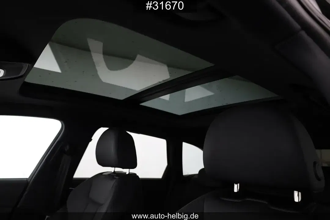 Audi A4 45 TFSI quattro Avant S line - Thumbnail 12