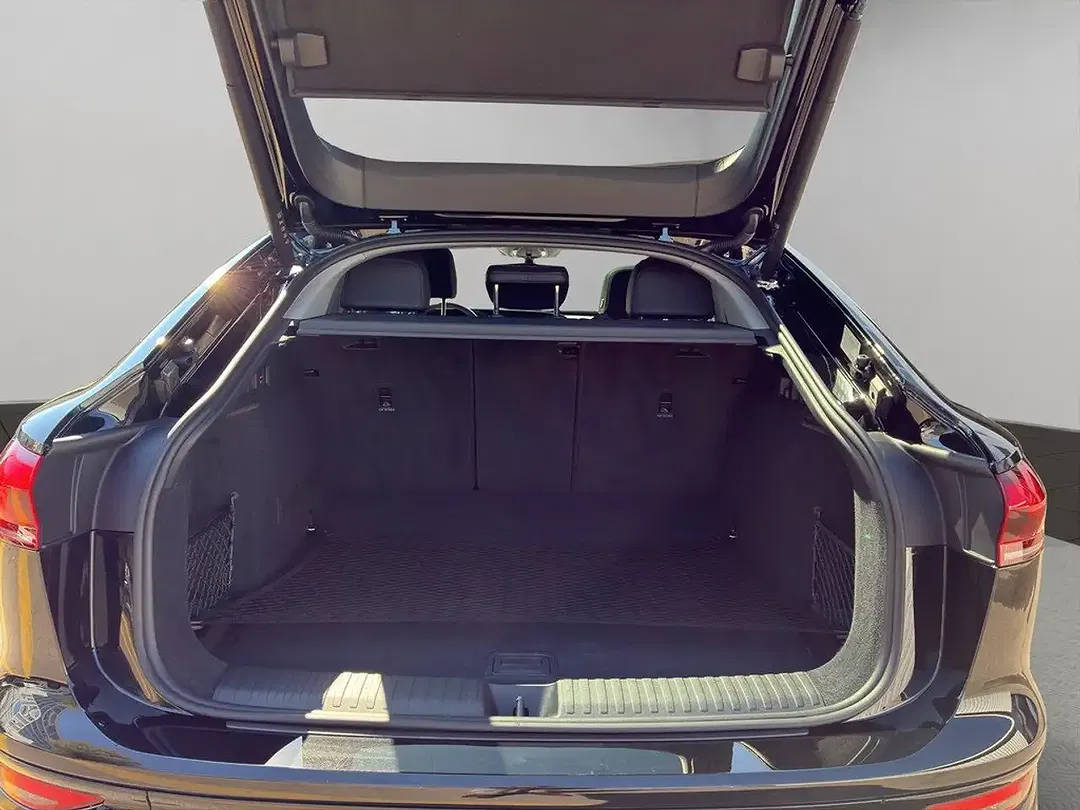 Audi Q6 e-tron performance Sportback S line - Thumbnail 14