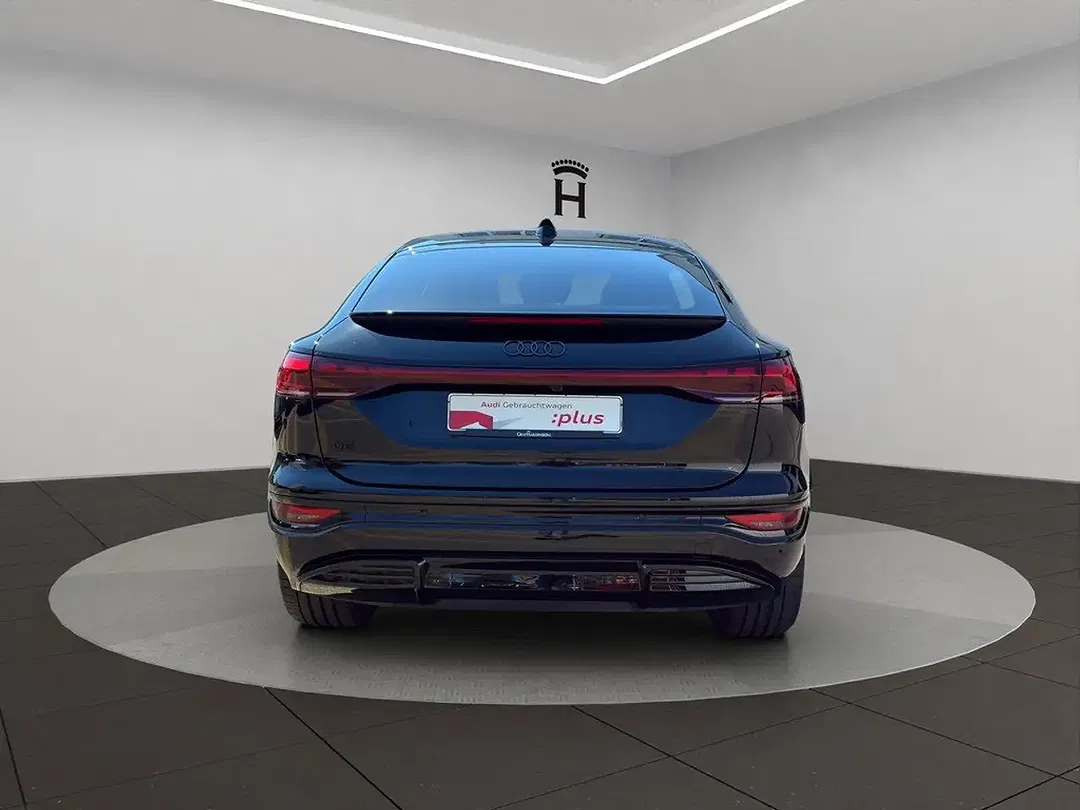 Audi Q6 e-tron performance Sportback S line - Thumbnail 3