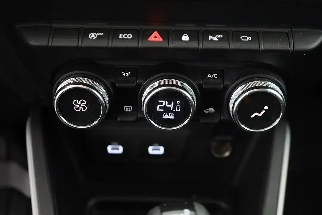 Dacia Duster 1.3 TCe EDC Prestige - Thumbnail 12
