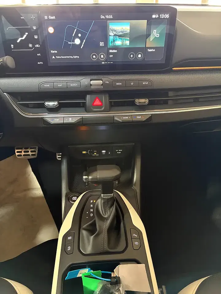 Kia K4 GT-Line - foto 15