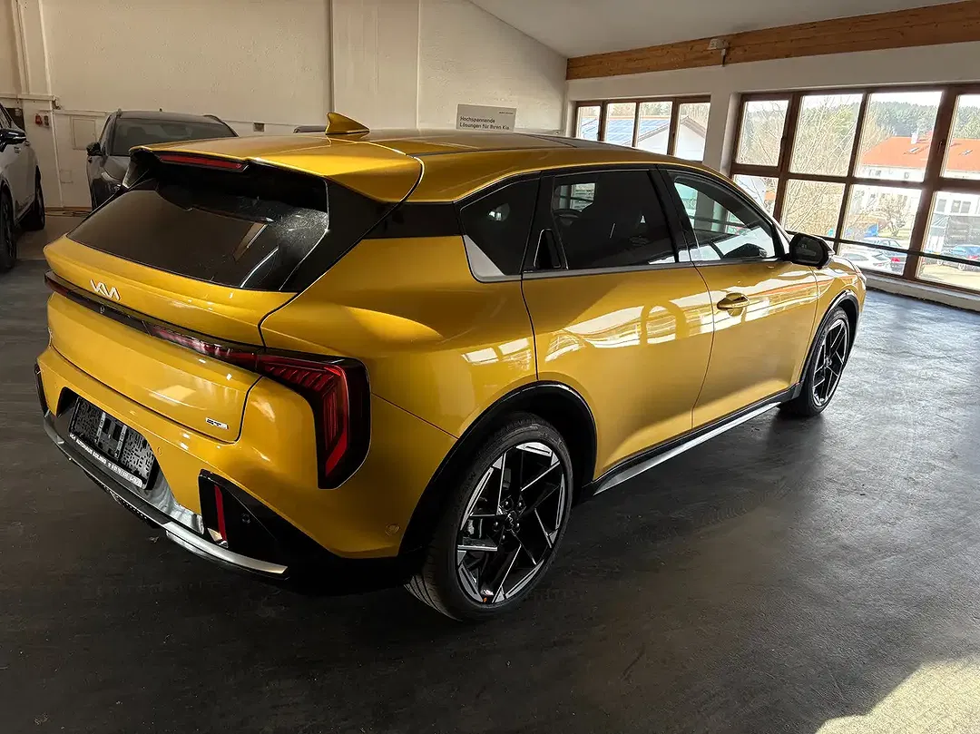 Kia K4 GT-Line - Thumbnail 8