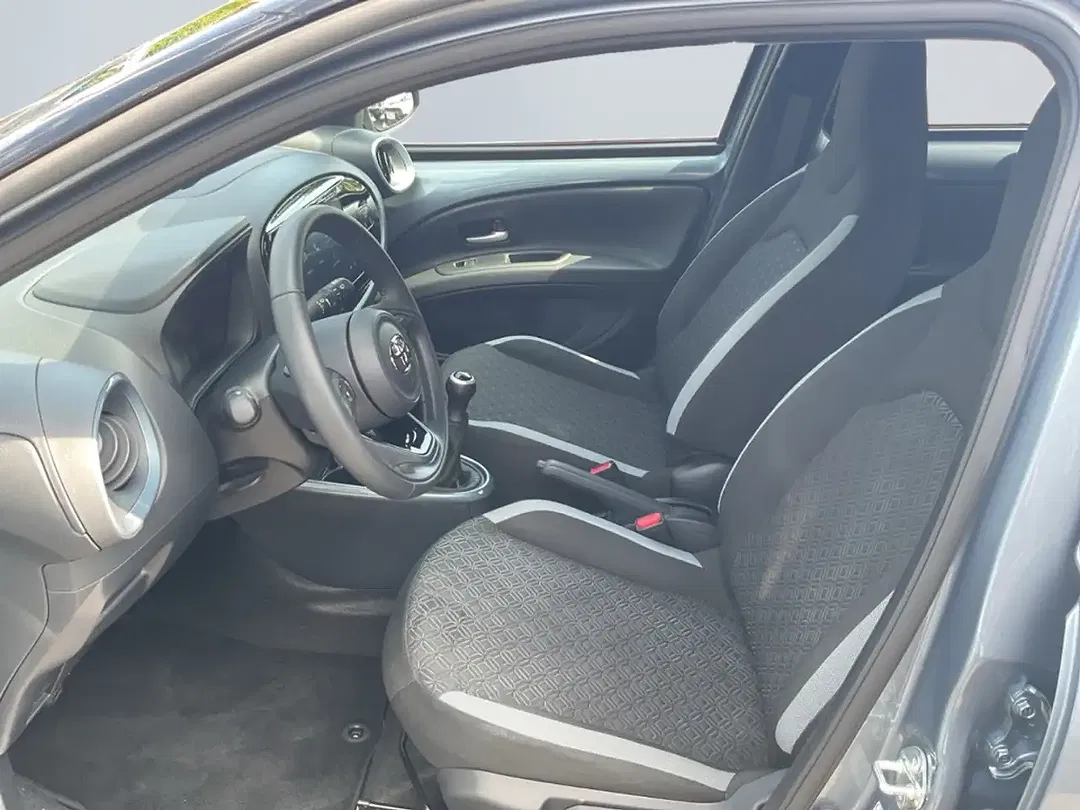 Toyota Aygo X Teamplayer - Thumbnail 7