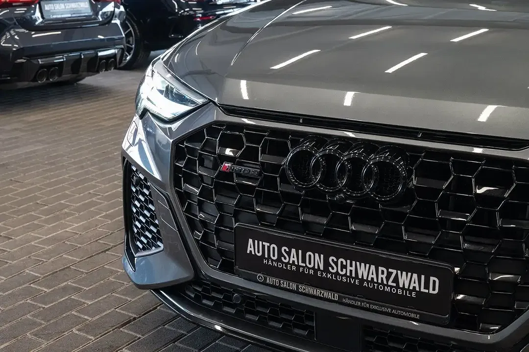 Audi RS Q3 2.5 TFSI - Thumbnail 10