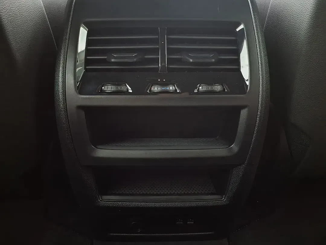 BMW X5 M - Thumbnail 11