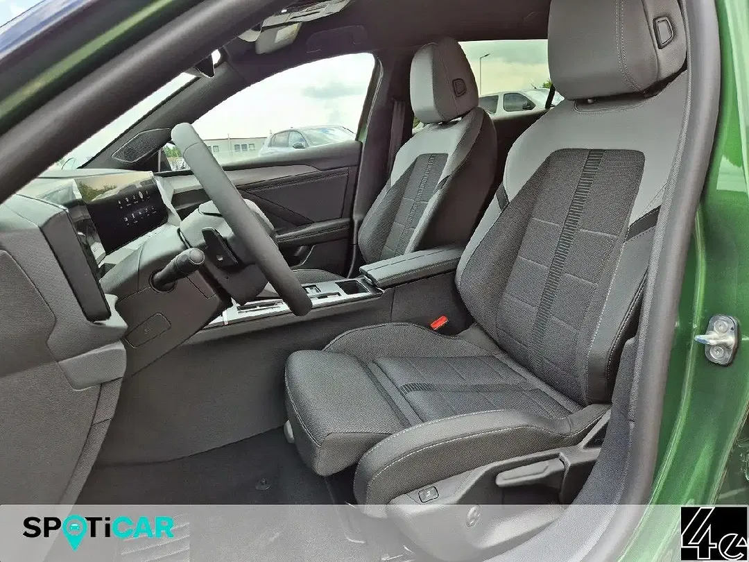 Opel Astra GS - Thumbnail 9