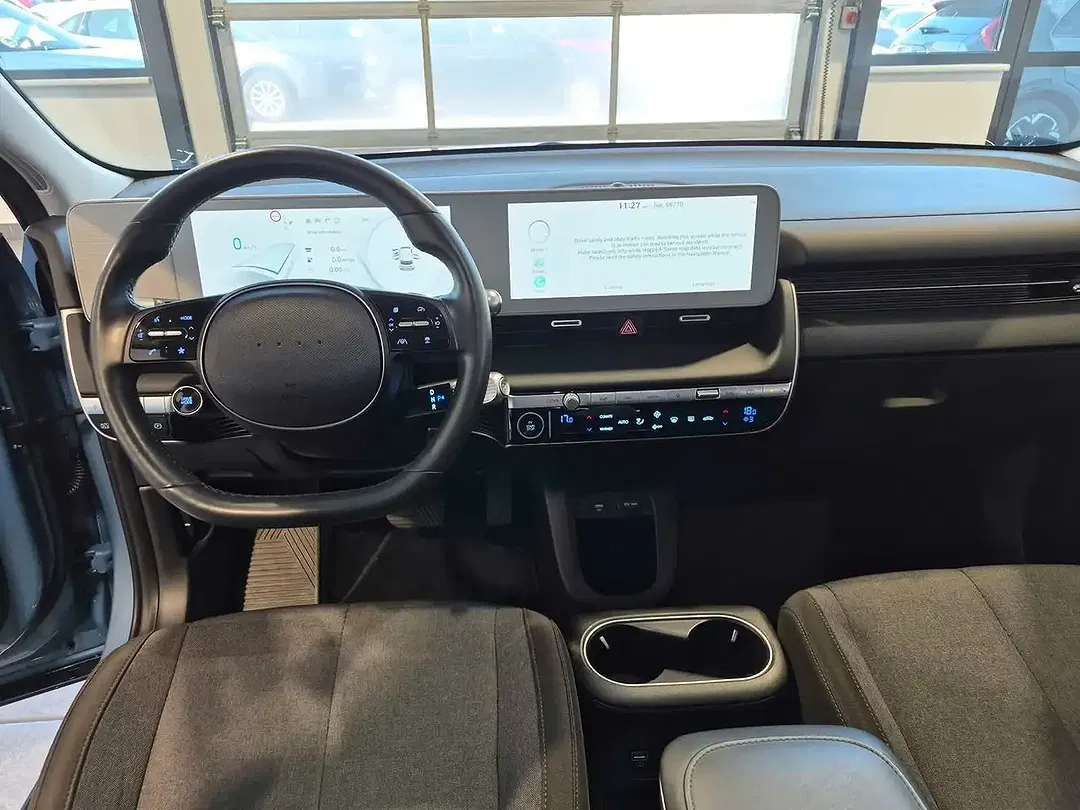 Hyundai IONIQ 5 - Thumbnail 9