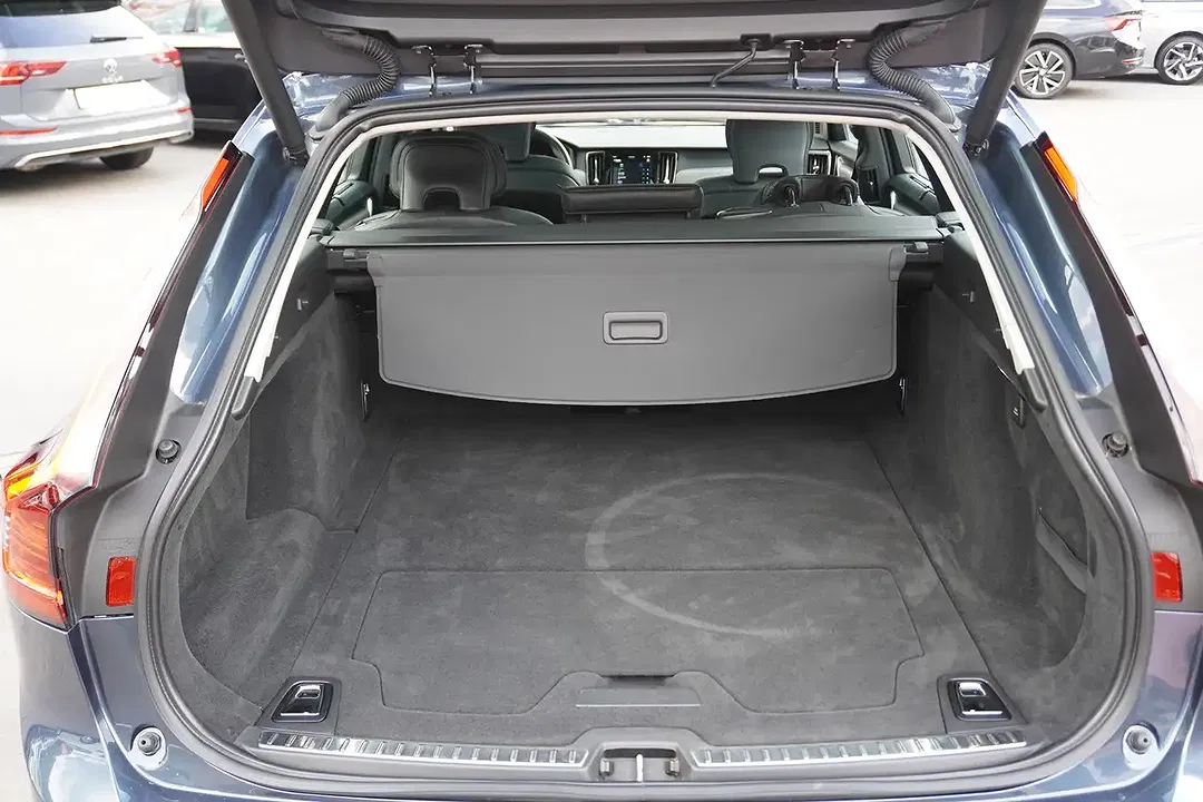 Volvo V90 2.0 PHEV AWD Inscription - Thumbnail 7