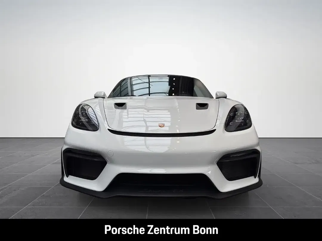 Porsche 718 Spyder RS - foto 2