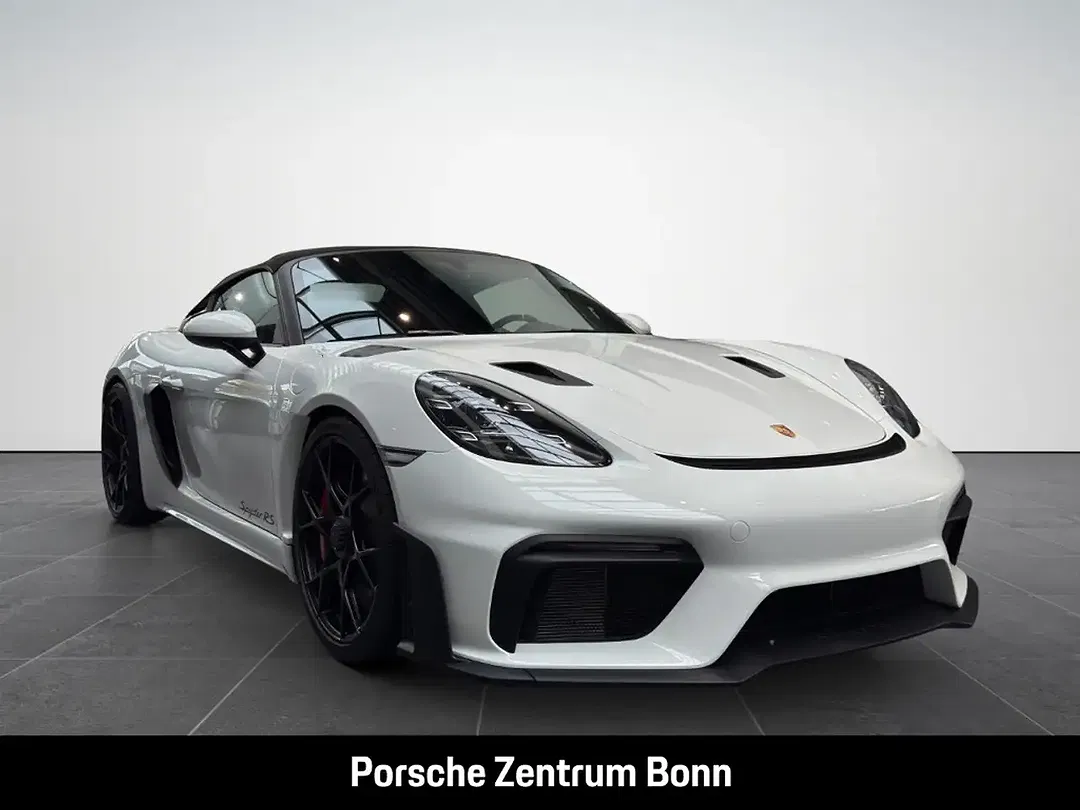 Porsche 718 Spyder RS - Thumbnail 3
