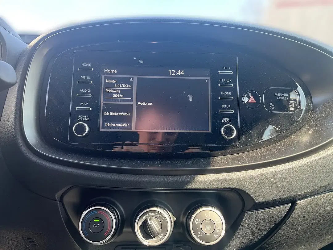 Toyota Aygo - Thumbnail 14