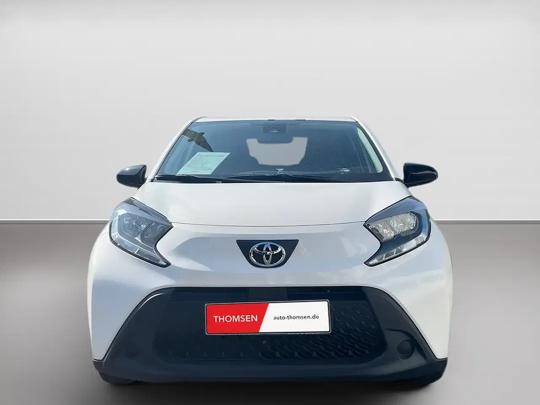 Toyota Aygo - Thumbnail 3